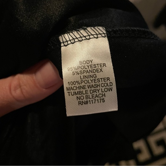 ✨Vintage Black Velour Rose Dress - Picture 6 of 6